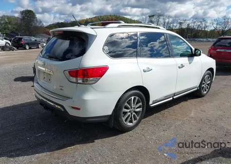 2015 Nissan Pathfinder Sl z USA, uszkodzony, nr VIN 5N1AR2MM2FC659834